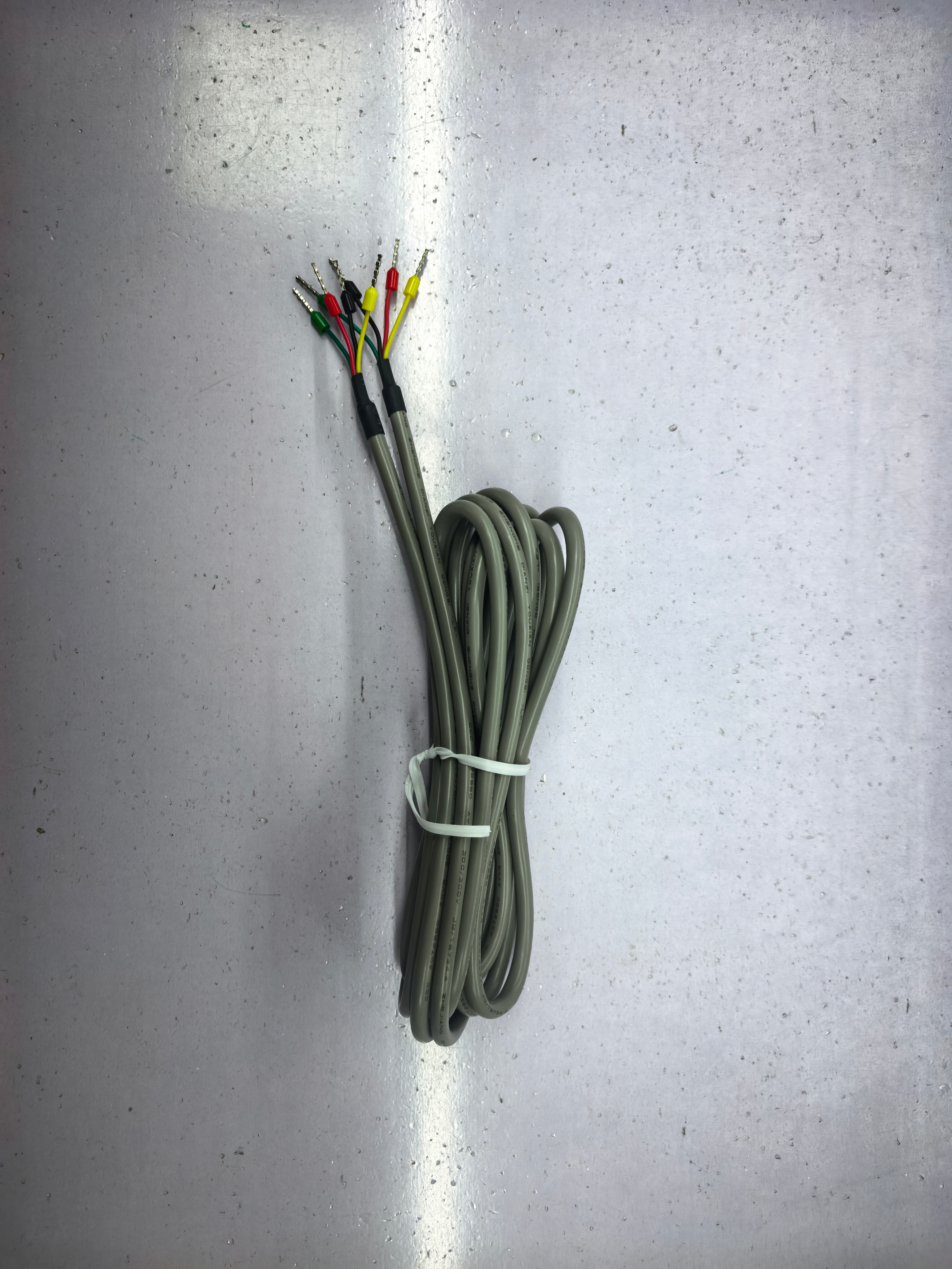 Cable Harness for Communication Signals - View 1